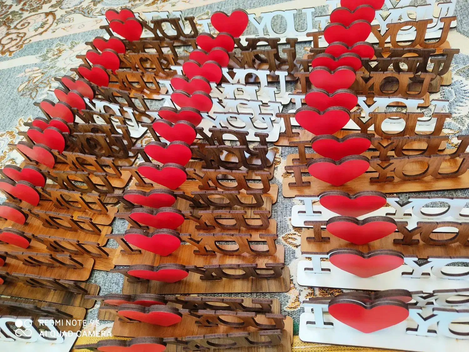 استند چوبی لاو|مجسمه، تندیس، ماکت|فردوس (خراسان), |دیوار