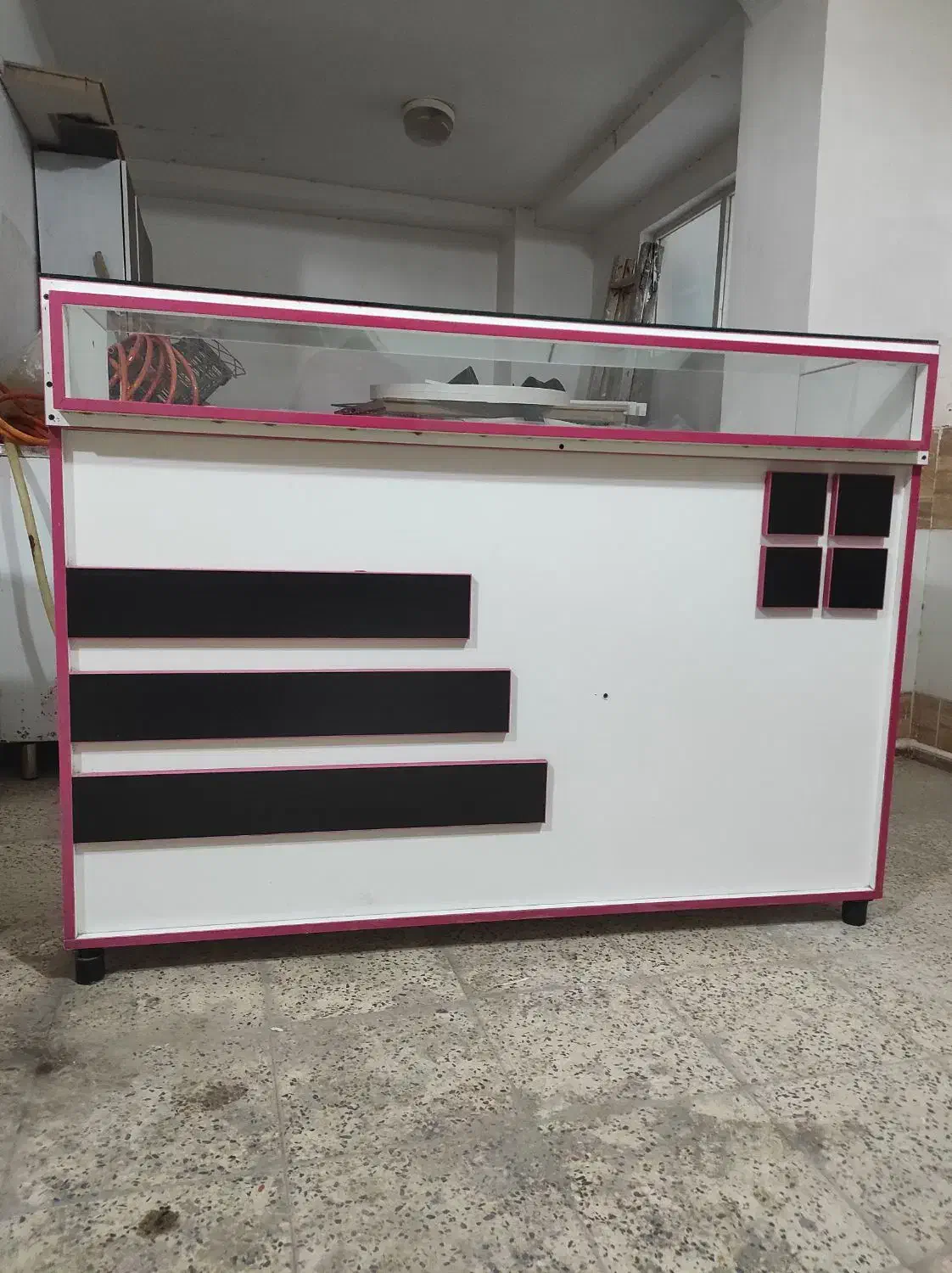 ویترین تمام ام دی اف چهار تیکه|بوفه، ویترین، کنسول|میانه, |دیوار