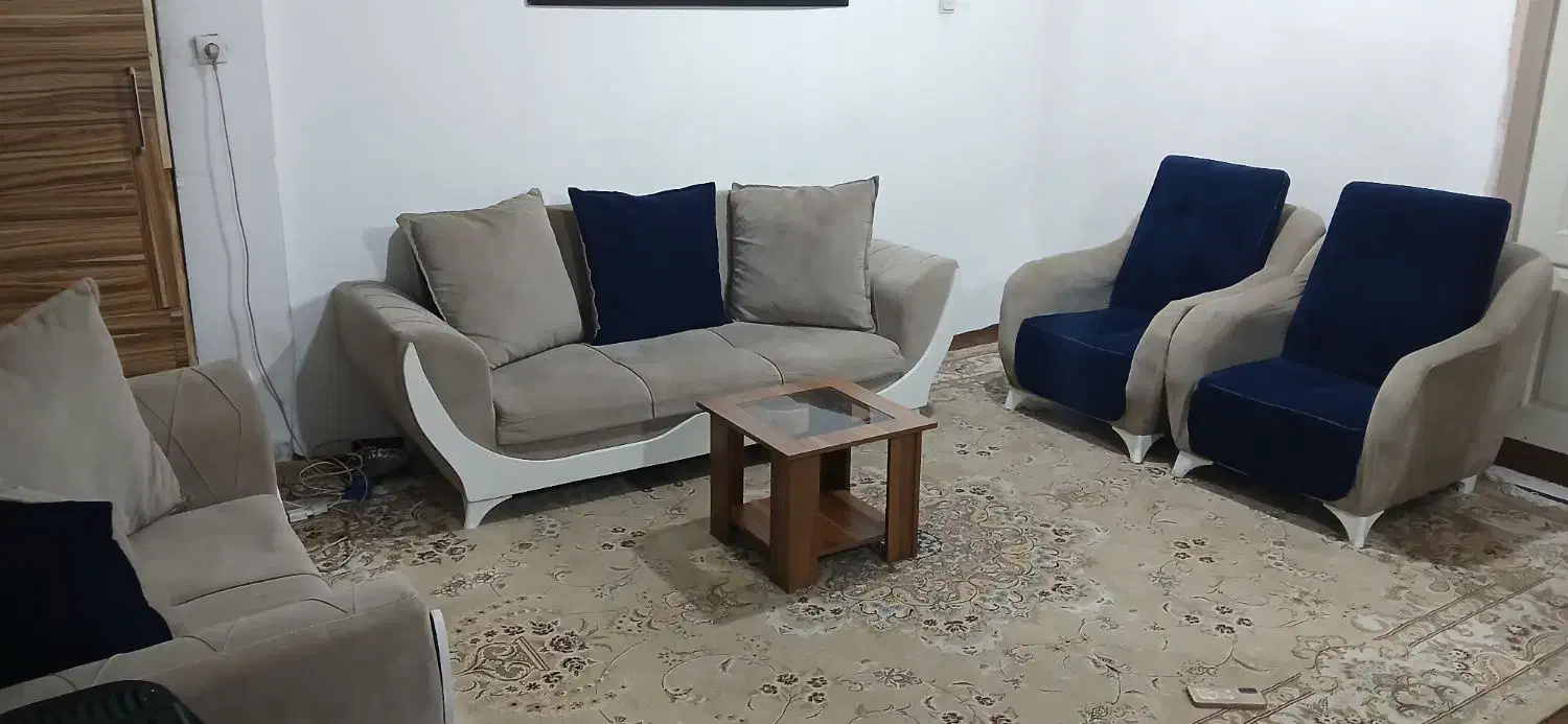 مبلمان|مبلمان خانگی و میز عسلی|ورامین, شهرک مدرس|دیوار