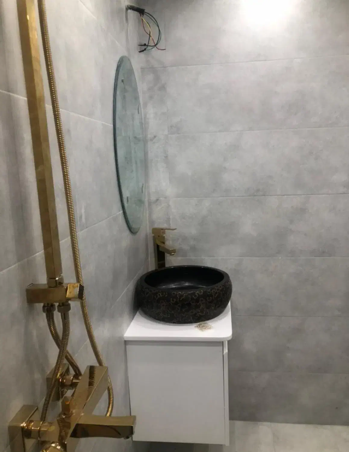 آپارتمان فروشی دو خوابه کشاورز ۵ طبقه اول|فروش آپارتمان|مشهد, نوید|دیوار