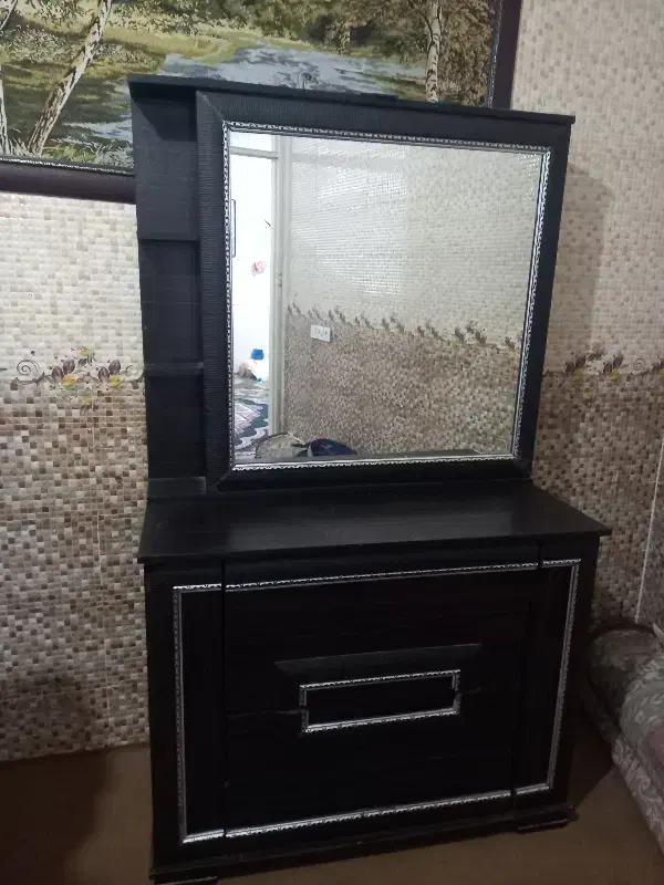 میز آرایشی|تخت و سرویس خواب|دوگنبدان, |دیوار