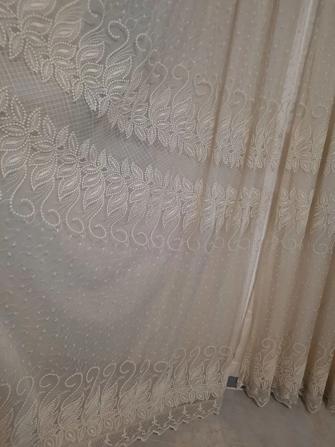 پرده سالن|پرده، رانر، رومیزی|رشت, گلباغ نماز|دیوار