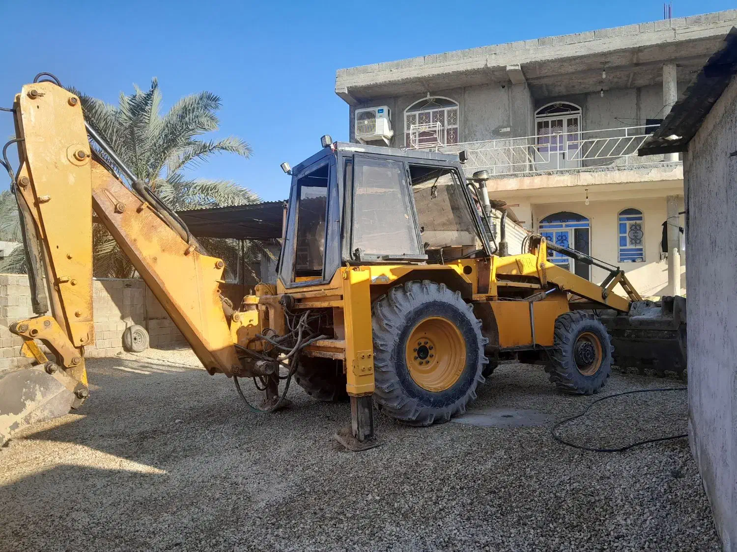 بیل بکهو جی سی بی gcb|خودرو سنگین|بوشهر, |دیوار