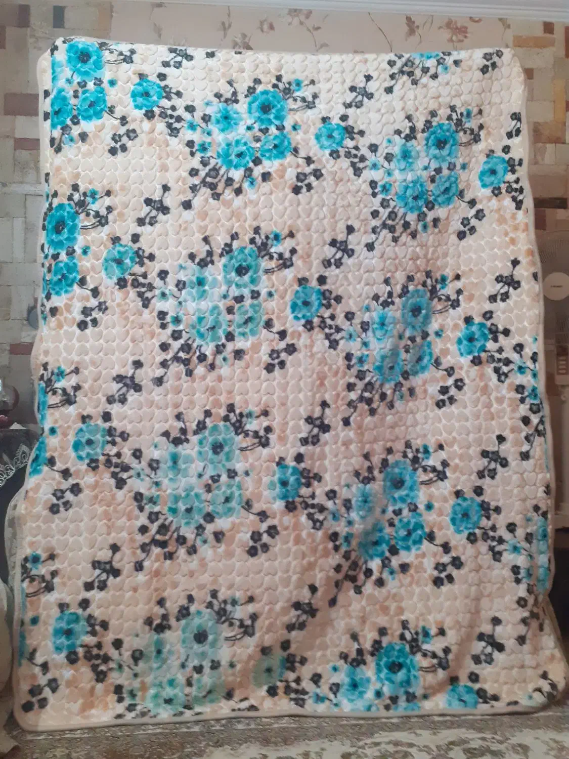 پتو کیلویی|رختخواب، بالش، پتو|خاوران, |دیوار