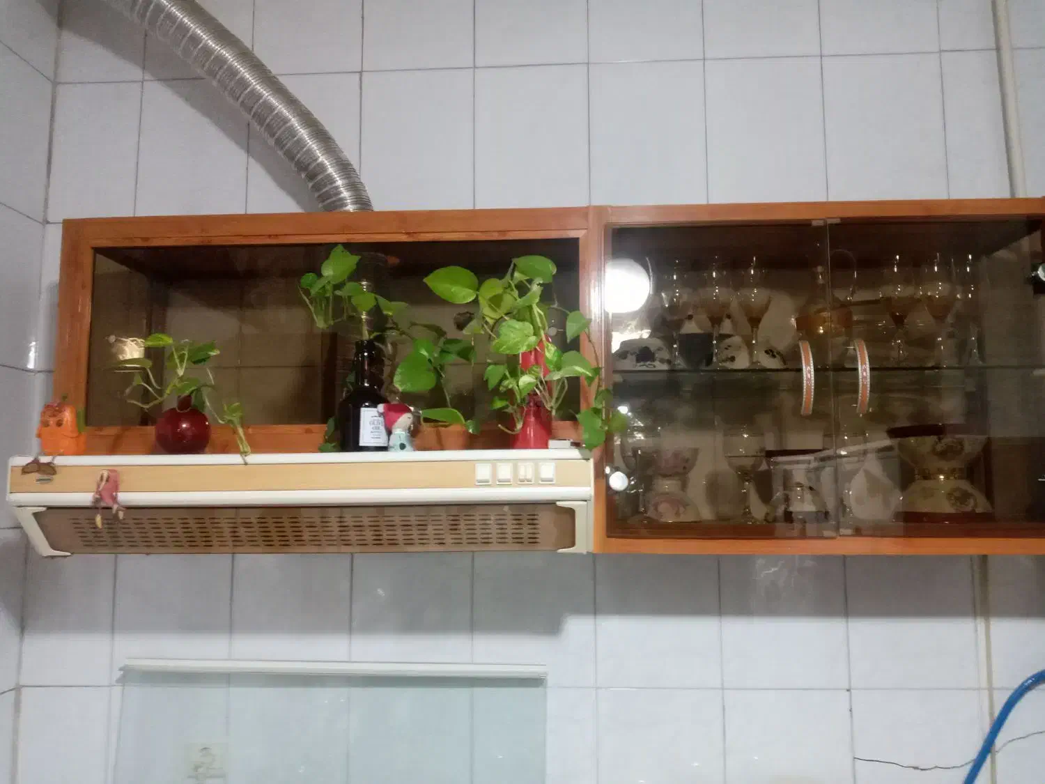 کابینت آلومینیوم در حد نو|مصالح و تجهیزات ساختمان|اصفهان, آزادان|دیوار