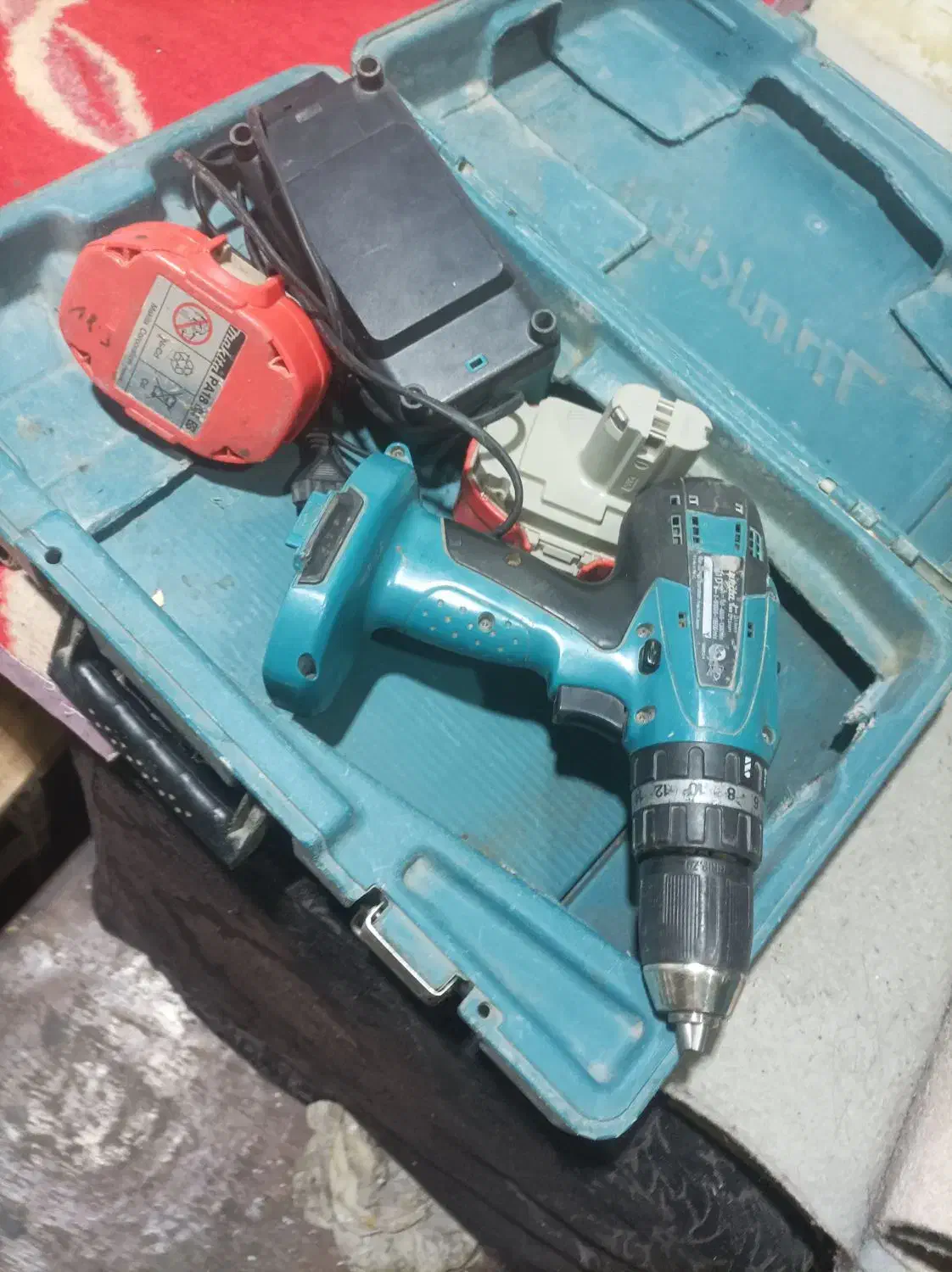 دلر شارژی ماکیتا ژاپن ویک عدد دلر بوش المانی قوی|ابزارآلات|فردیس, شهرک شهید حسینی|دیوار