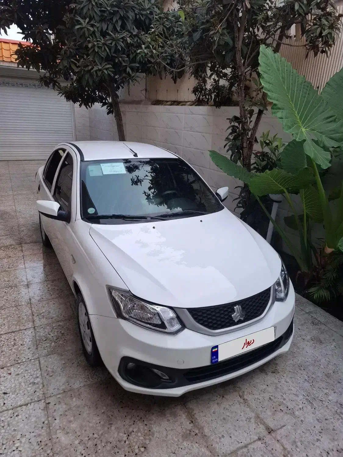 ساینا مدل 1400|خودرو سواری و وانت|رشت, استقامت ۱|دیوار