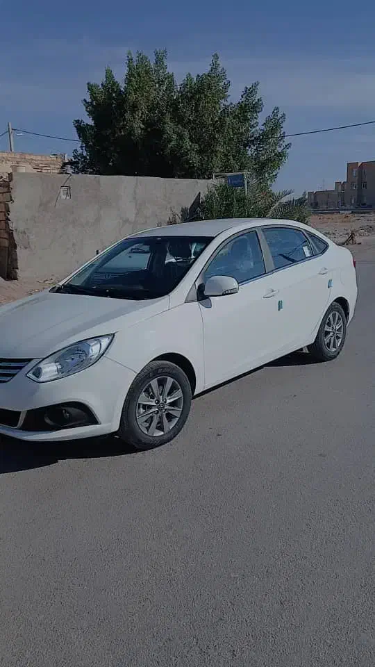 فروش جک j4 صفر کیلومتر|خودرو سواری و وانت|بم, |دیوار