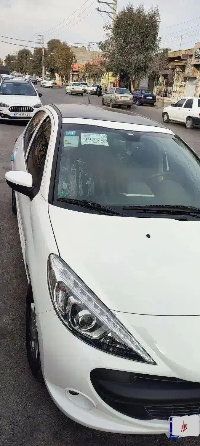 207پاناروما|خودرو سواری و وانت|قم, حکمت شمالی|دیوار