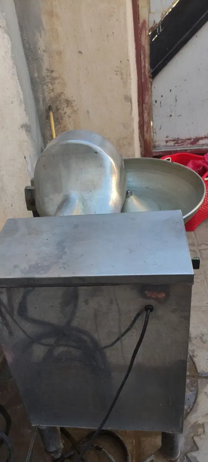 دستگاه سبزی خرد کن|خردکن، آسیاب، غذاساز|اسلامآباد غرب, |دیوار