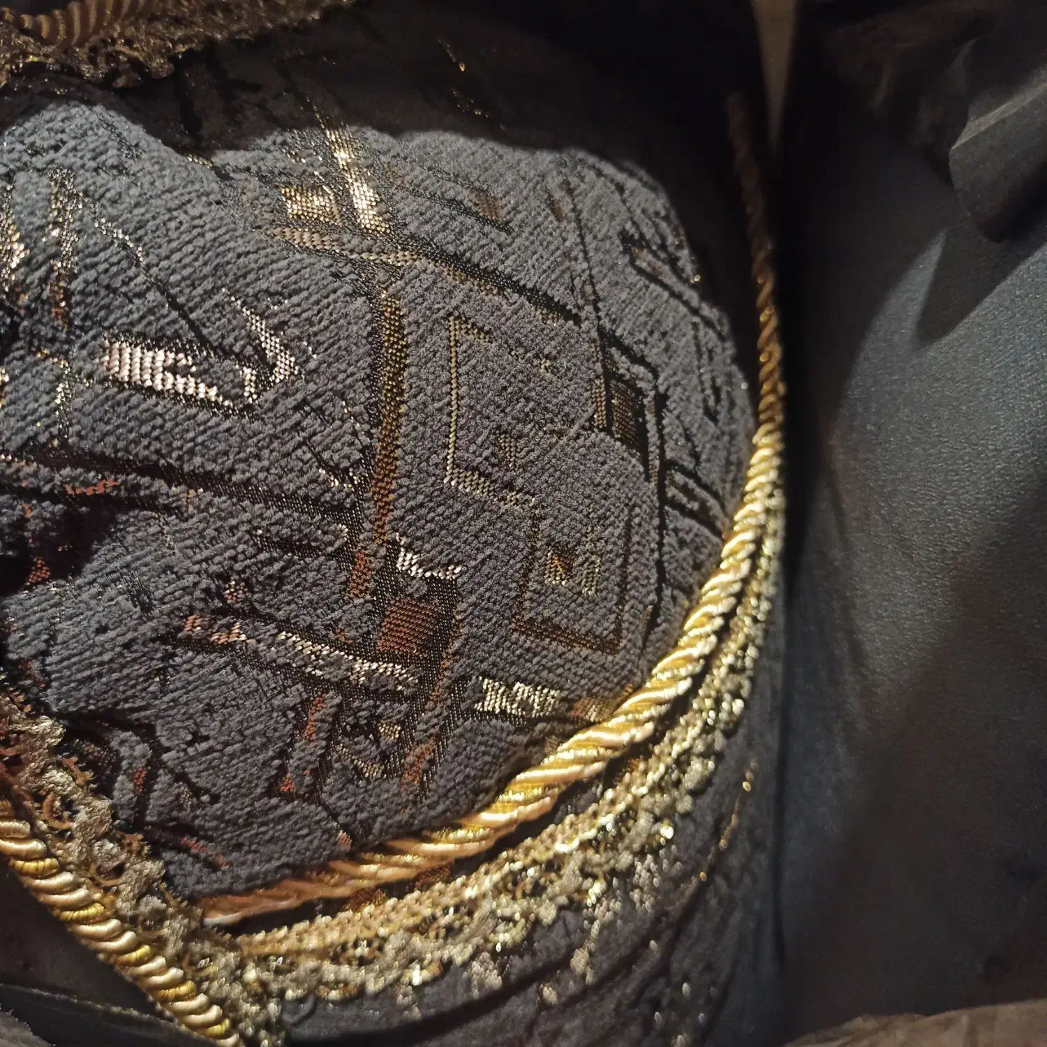 بالشت بزرگ|رختخواب، بالش، پتو|فاضل آباد, |دیوار