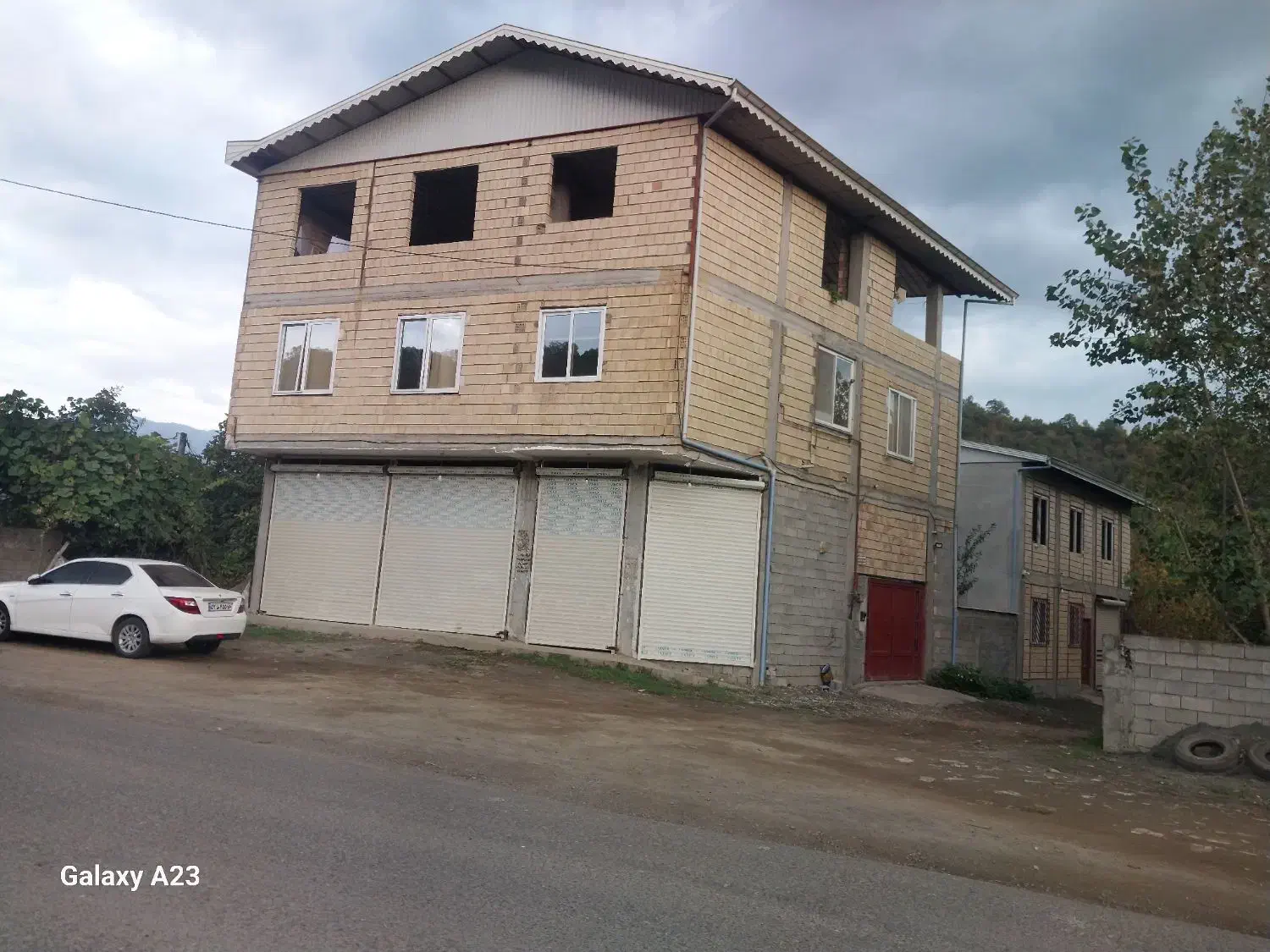 فروش ساختمان مسکونی تجاری فوری|فروش خانه و ویلا|تالش, هشتپر|دیوار