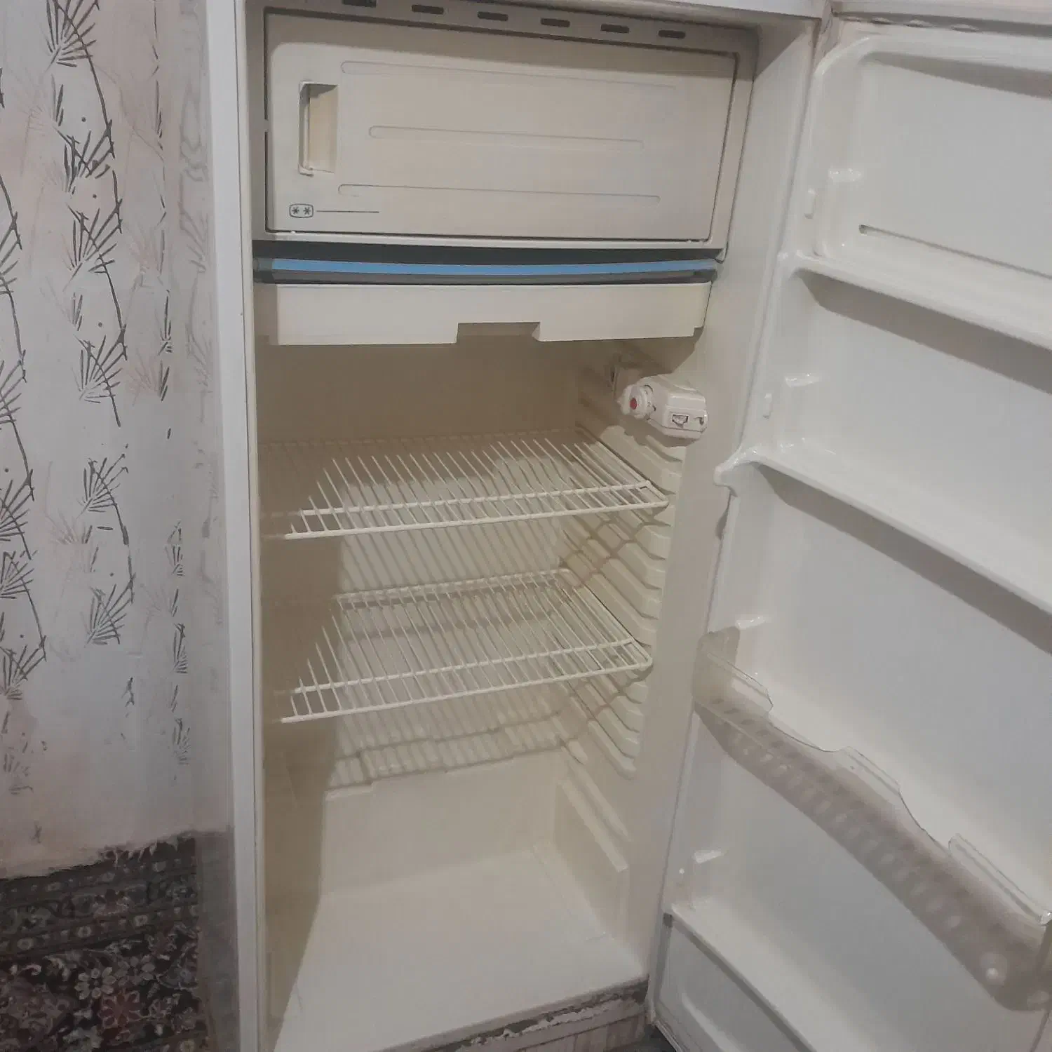 یخچال فیریزل ژنرال استیل ۱۲پوت ۳۵۰۰|یخچال و فریزر|شیروان (لرستان), |دیوار