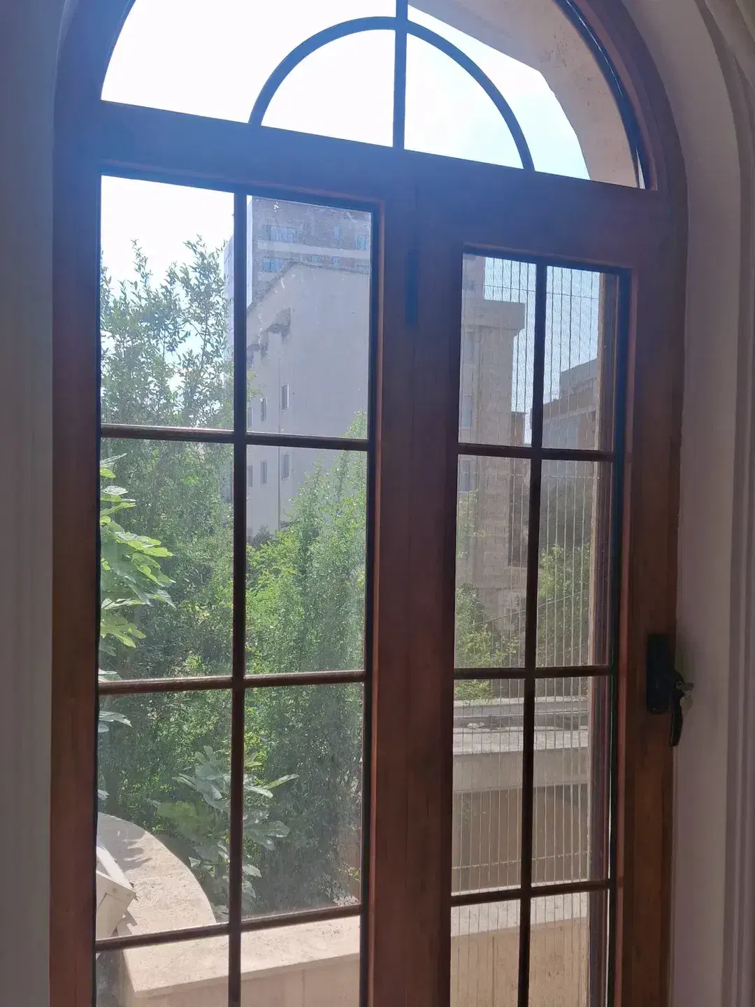 ساخت انواع دروپنجره آلومینیومی و یوپی وی سی|خدمات پیشه و مهارت|ساری, |دیوار