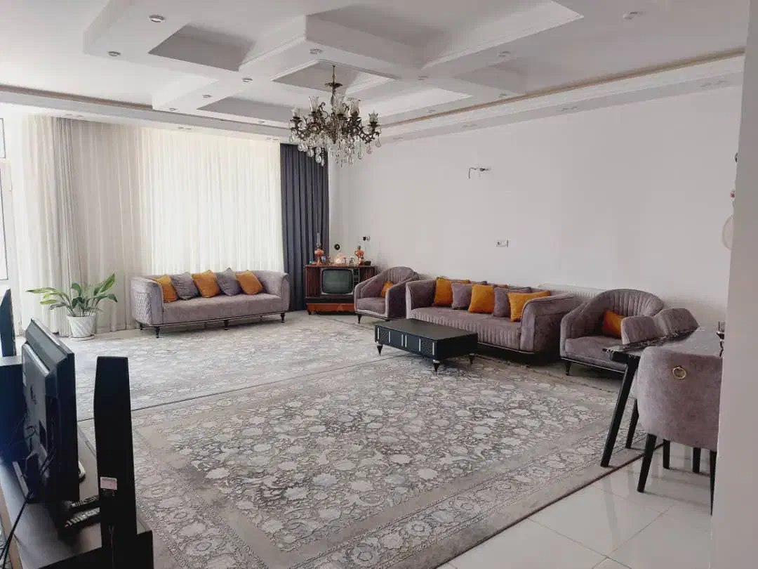 فروش به واحد ویلایی|فروش خانه و ویلا|آباده, |دیوار