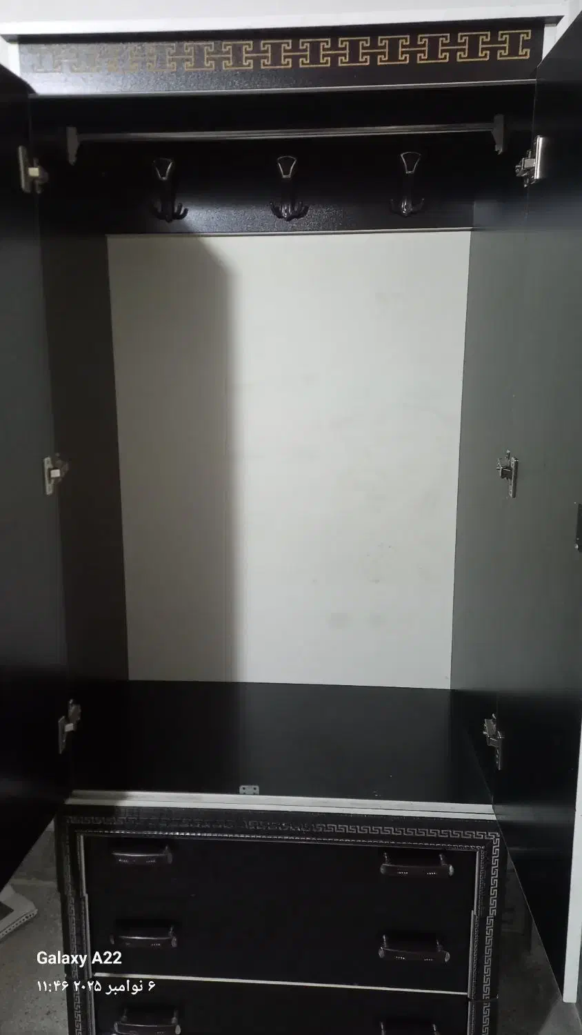 کمد لباس|جاکفشی، کمد، دراور|بروجرد, |دیوار