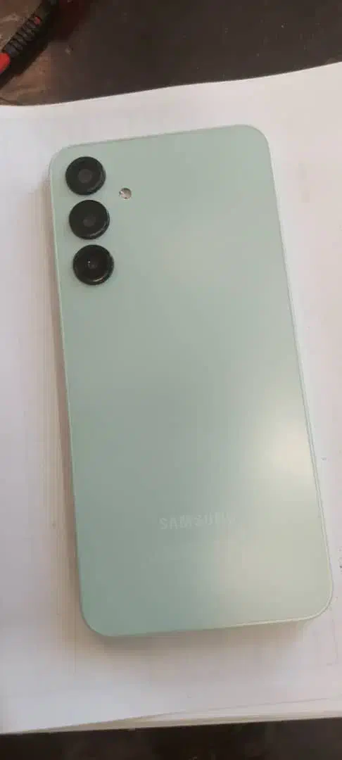 یک عدد گوشی یک هفته کار کرده|موبایل|اهواز, کمپلو جنوبی|دیوار