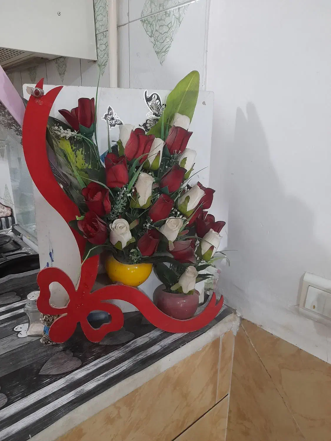 گل مصنوعی زیبا|گل مصنوعی|خمینیشهر, |دیوار