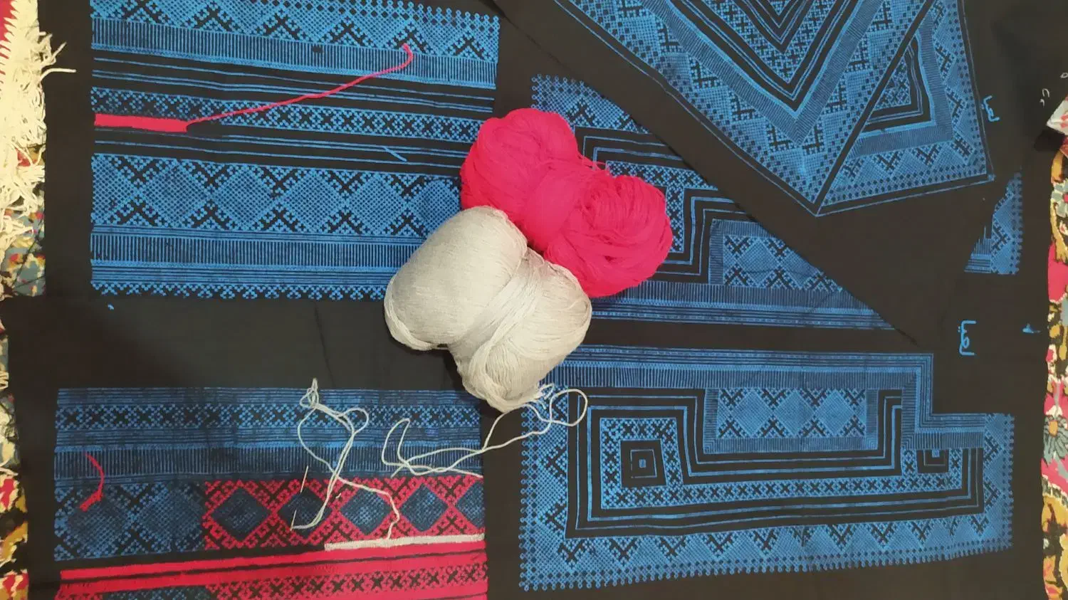 وسایل سوزن دوزی بلوچی|لوازم خیاطی و بافتنی|گنبد کاووس, |دیوار