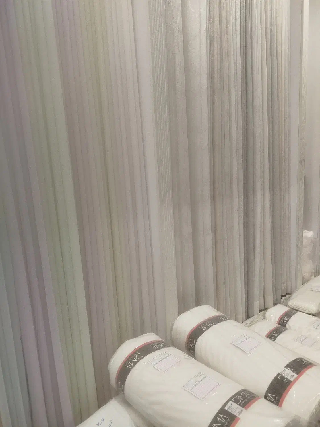 همکاری در انبار پارچه|استخدام صنعتی، فنی، مهندسی|تهران, بلوار کشاورز|دیوار