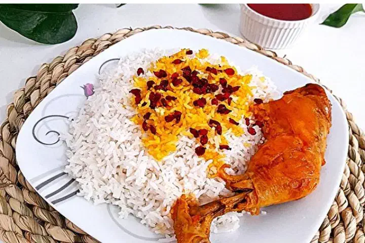 آشپزی برای پروژه و مجالس پذیرفته میشود|خدمات پذیرایی، مراسم|صدرا-فارس, فاز ۲|دیوار