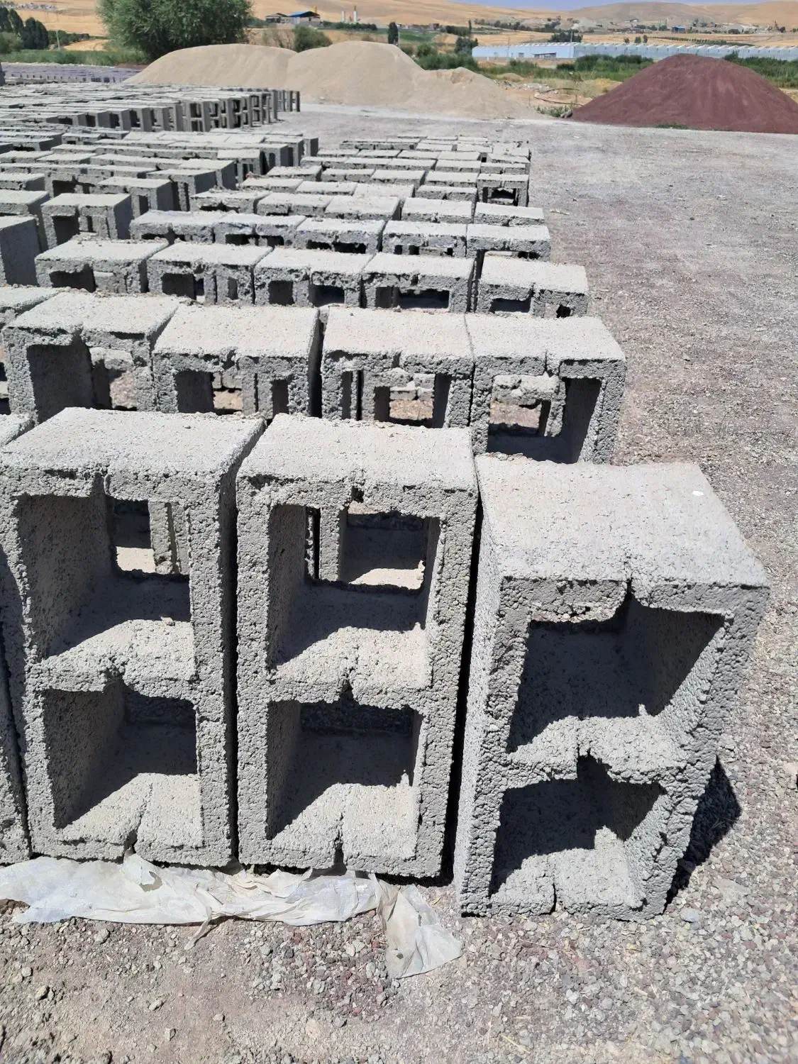 بلوک و سیمان وپوکه|مصالح و تجهیزات ساختمان|دیواندره, |دیوار