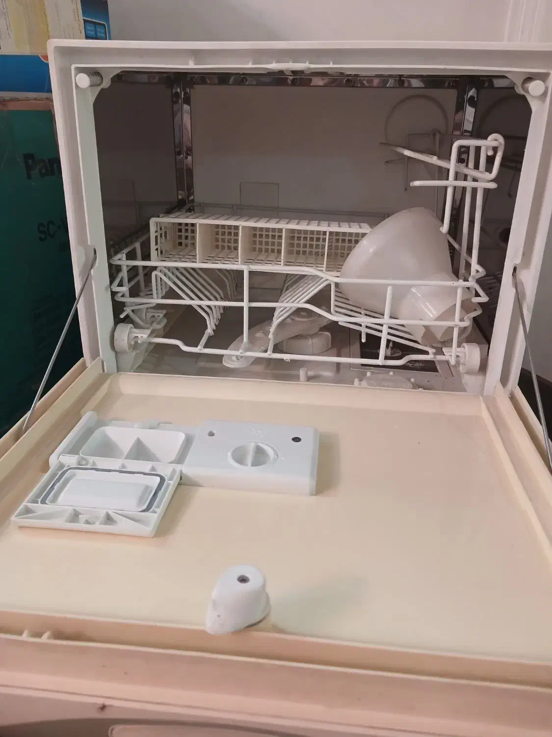 ماشین ظرفشویی ۶ نفره. رو میزی|ماشین ظرفشویی|تهران, منیریه|دیوار