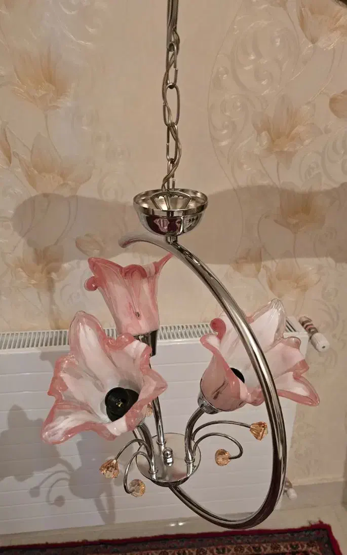 لوستر سه شاخه سالم و تمیز در حد نو|لوستر و چراغ آویز|تبریز, |دیوار