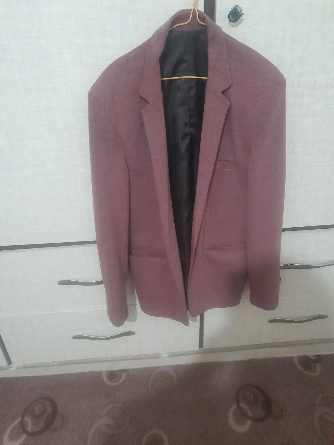 کت مجلسی|لباس|قیدار, |دیوار