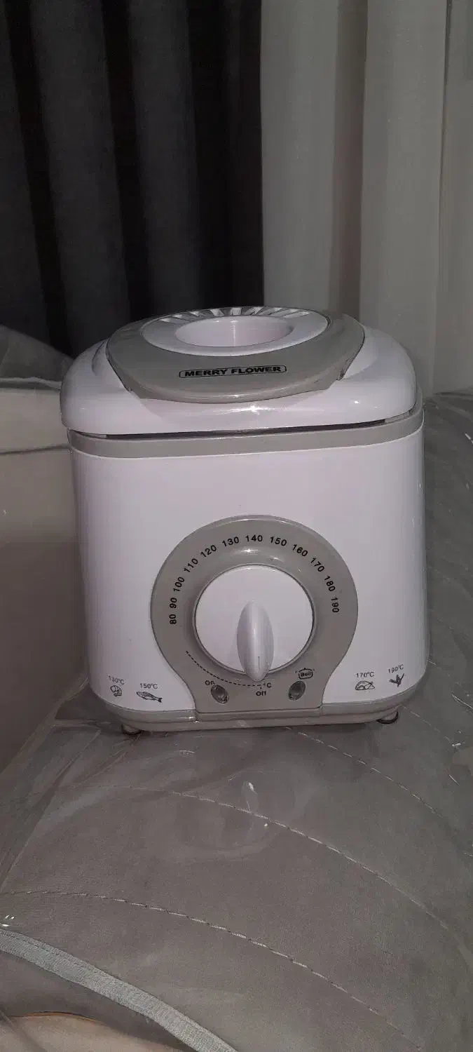 مینی سرخ کن کاملا نو|اجاق گاز و لوازم برقی پخت‌وپز|هشتگرد, شهرک بوستان|دیوار