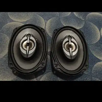 ظبط. باند پایونیر|صوتی و تصویری|شاهین‌شهر, فردوسی|دیوار