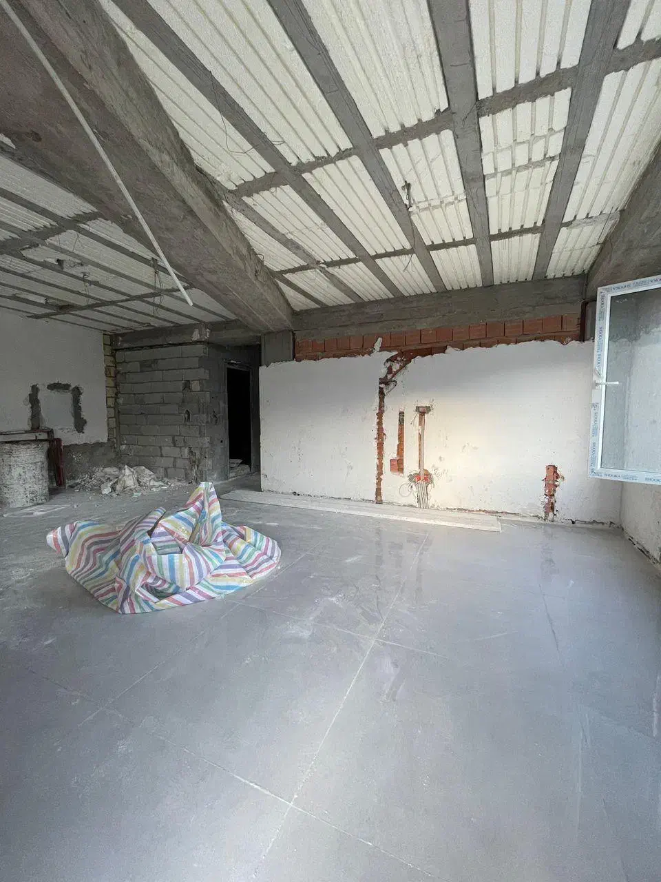 استخدام کارگر ساختمانی در یک شرکت معتبر|استخدام معماری، عمران و ساختمانی|رامسر, |دیوار