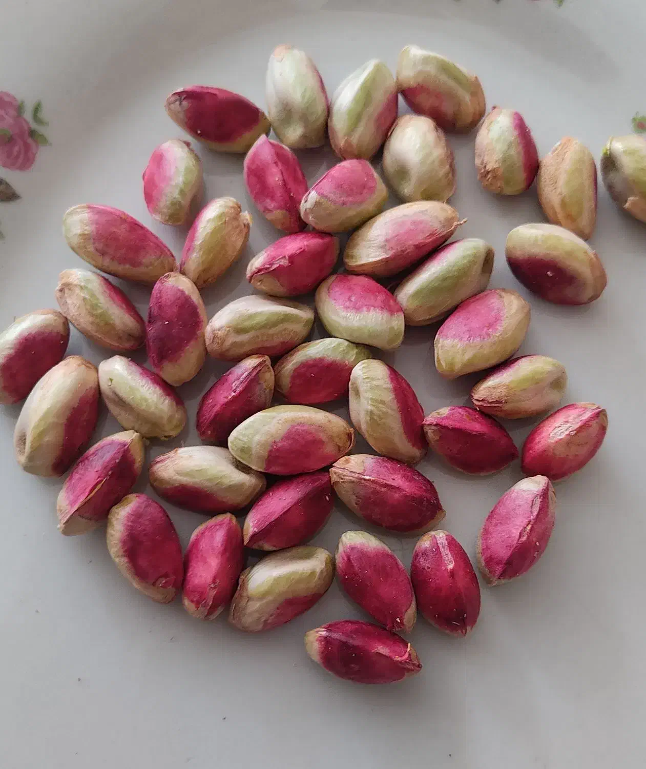 پسته و مغز پسته احمد آقایی امسالی|خوردنی و آشامیدنی|شاهینشهر, گزبرخوار|دیوار