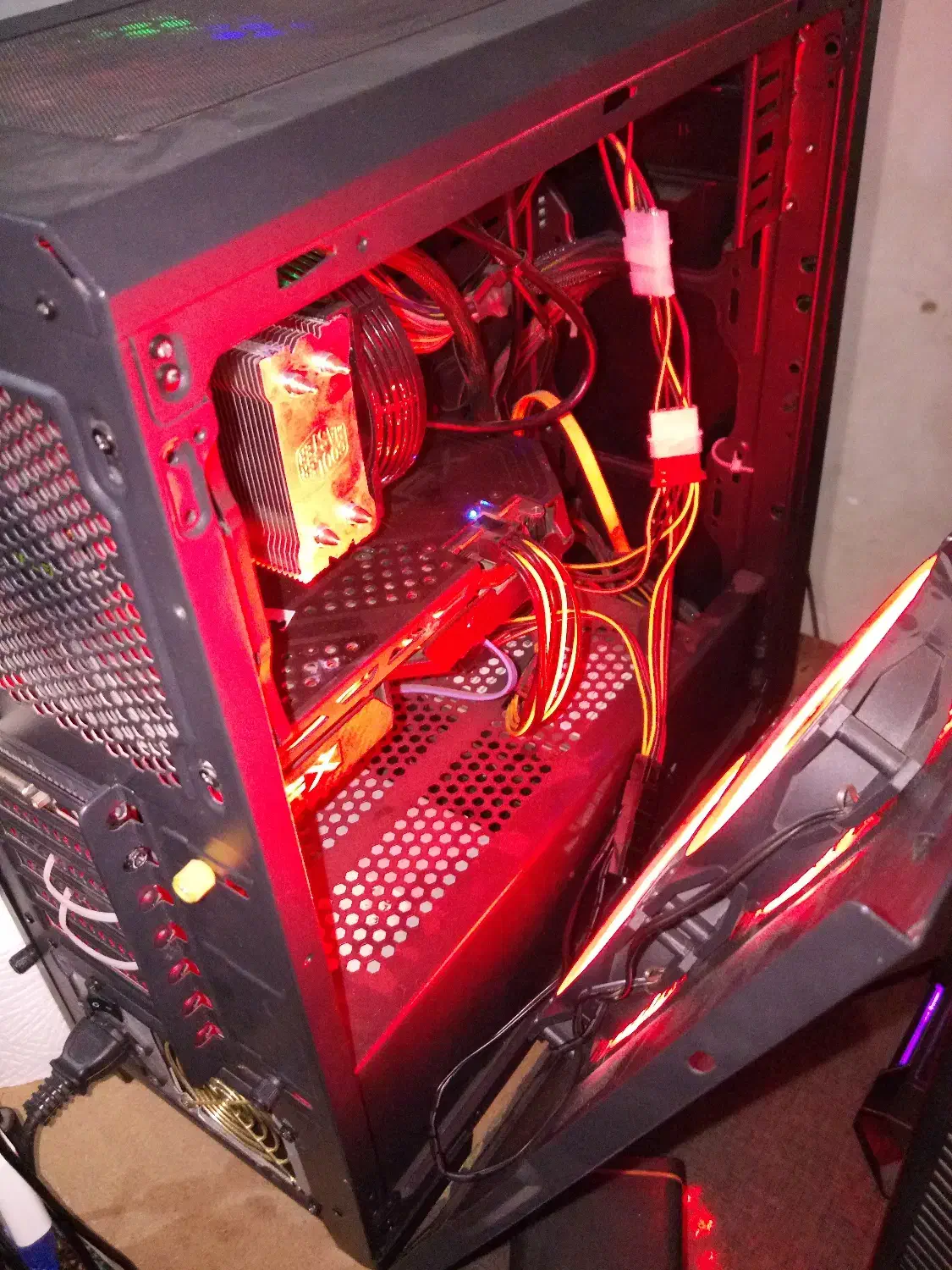 سیستم گیمیگ|رایانه رومیزی|خرم‌آباد, |دیوار