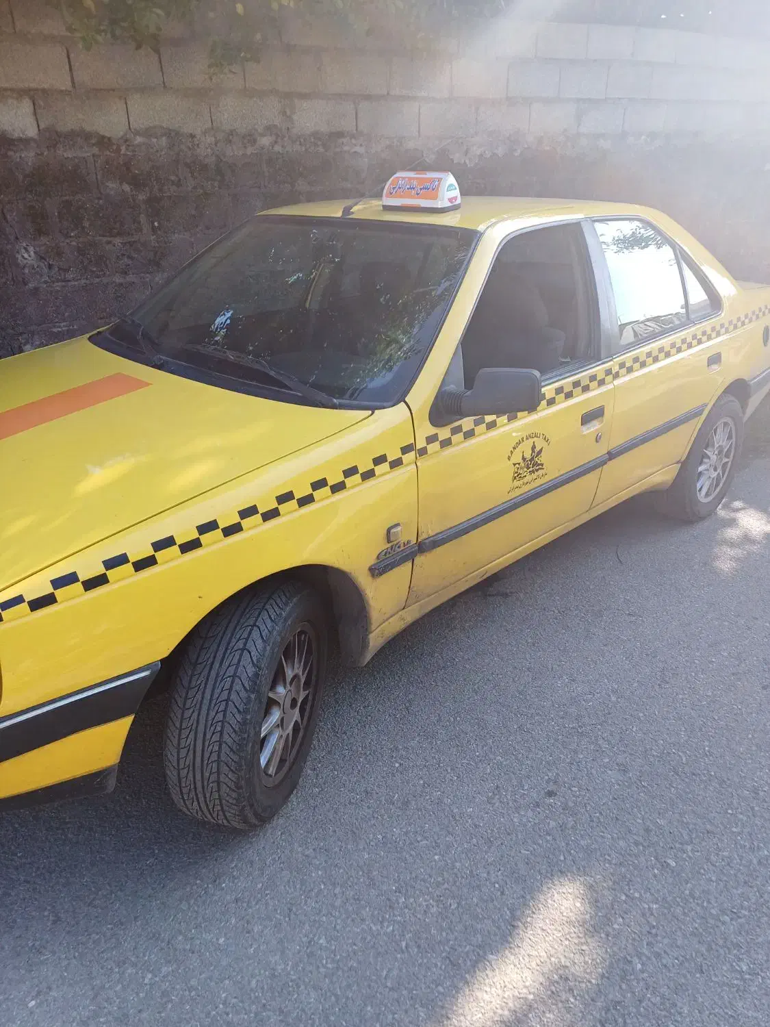 تاکسی داخل شهر|خودرو سواری و وانت|بندر انزلی, آذربایجان|دیوار