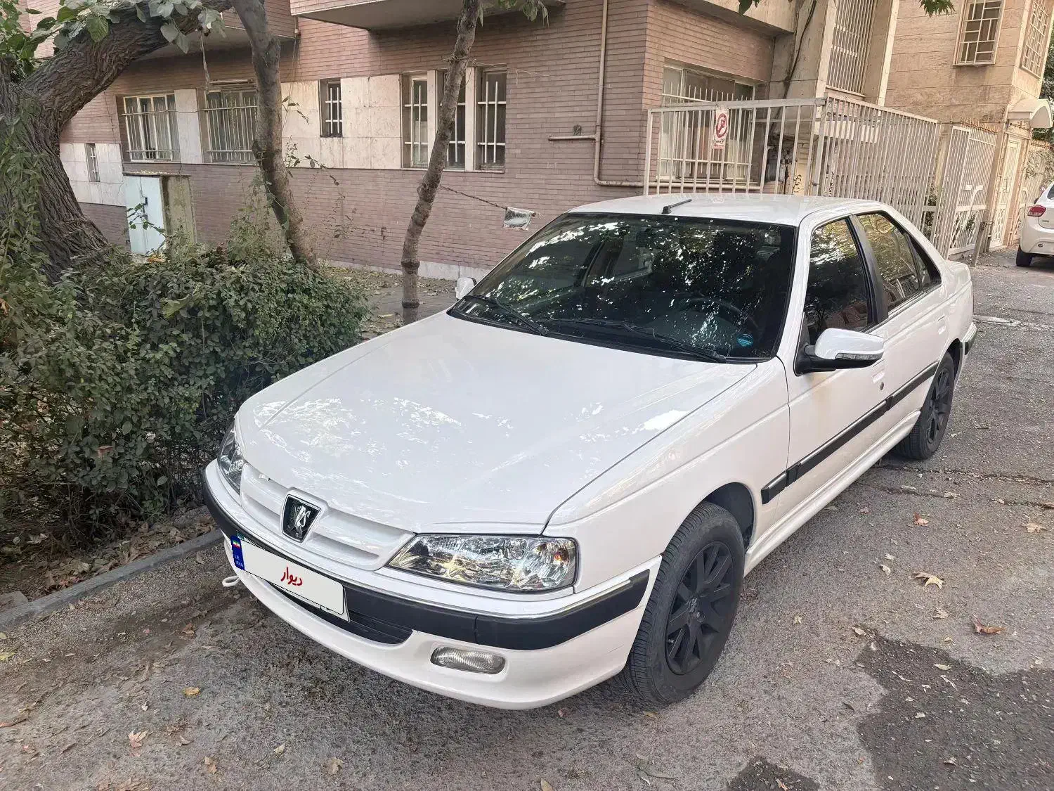 پژو پارس سال|خودرو سواری و وانت|آباده, |دیوار