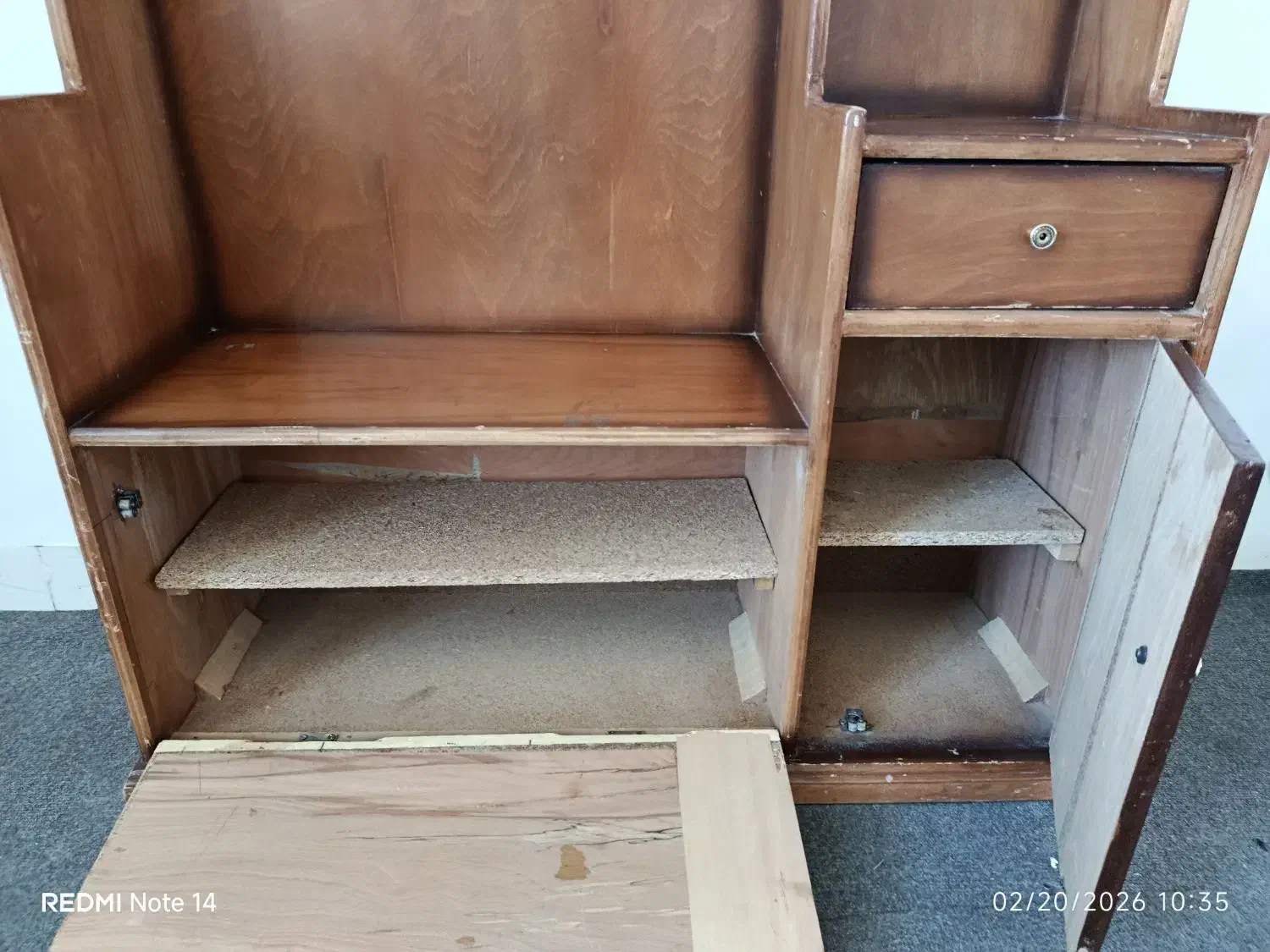 جالباسی|جاکفشی، کمد، دراور|کرمان, |دیوار