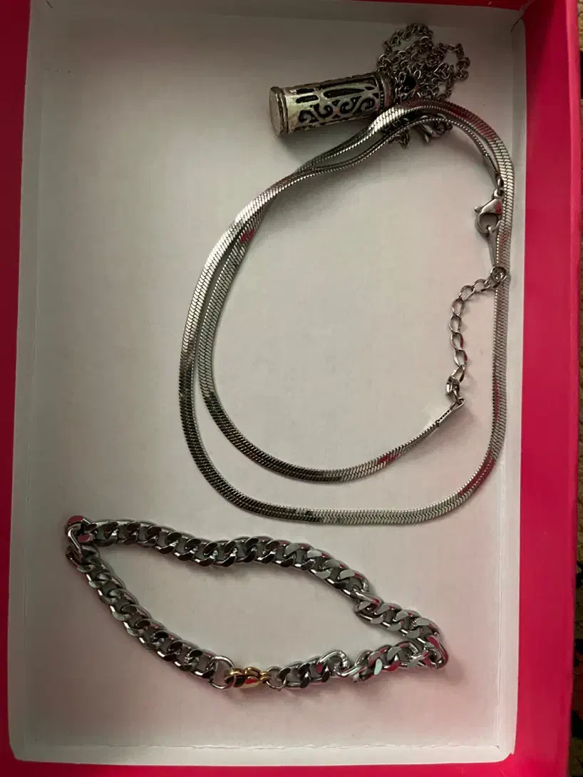 اکسسوری|جواهرات|بافق, |دیوار