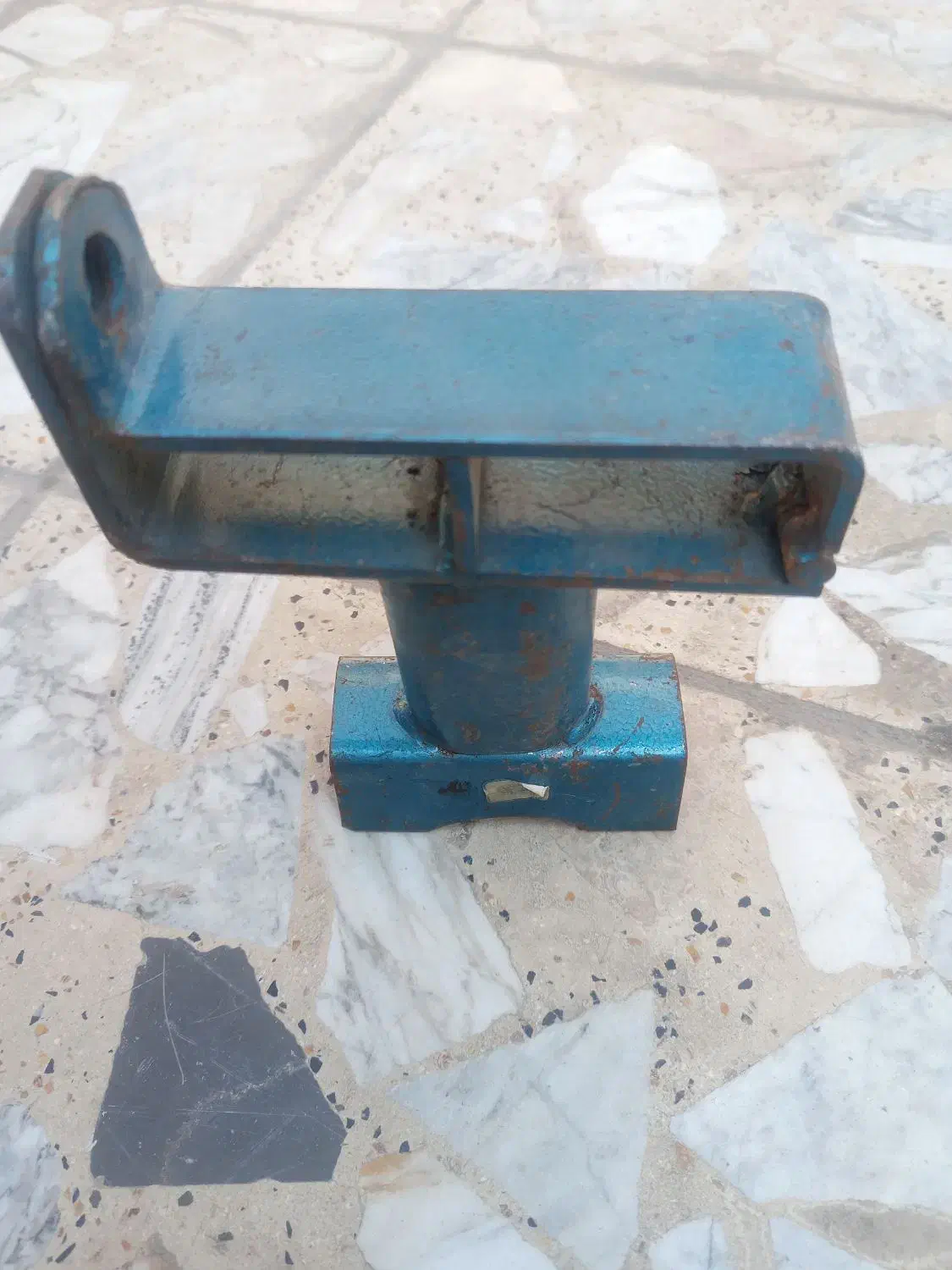 قفل فرمان|قطعات یدکی و لوازم جانبی|اهواز, کوی نیرو|دیوار