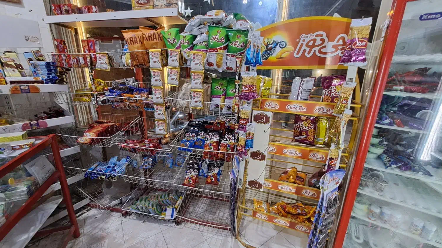 قفسه پفک|فروشگاه و مغازه|خرمشهر, |دیوار