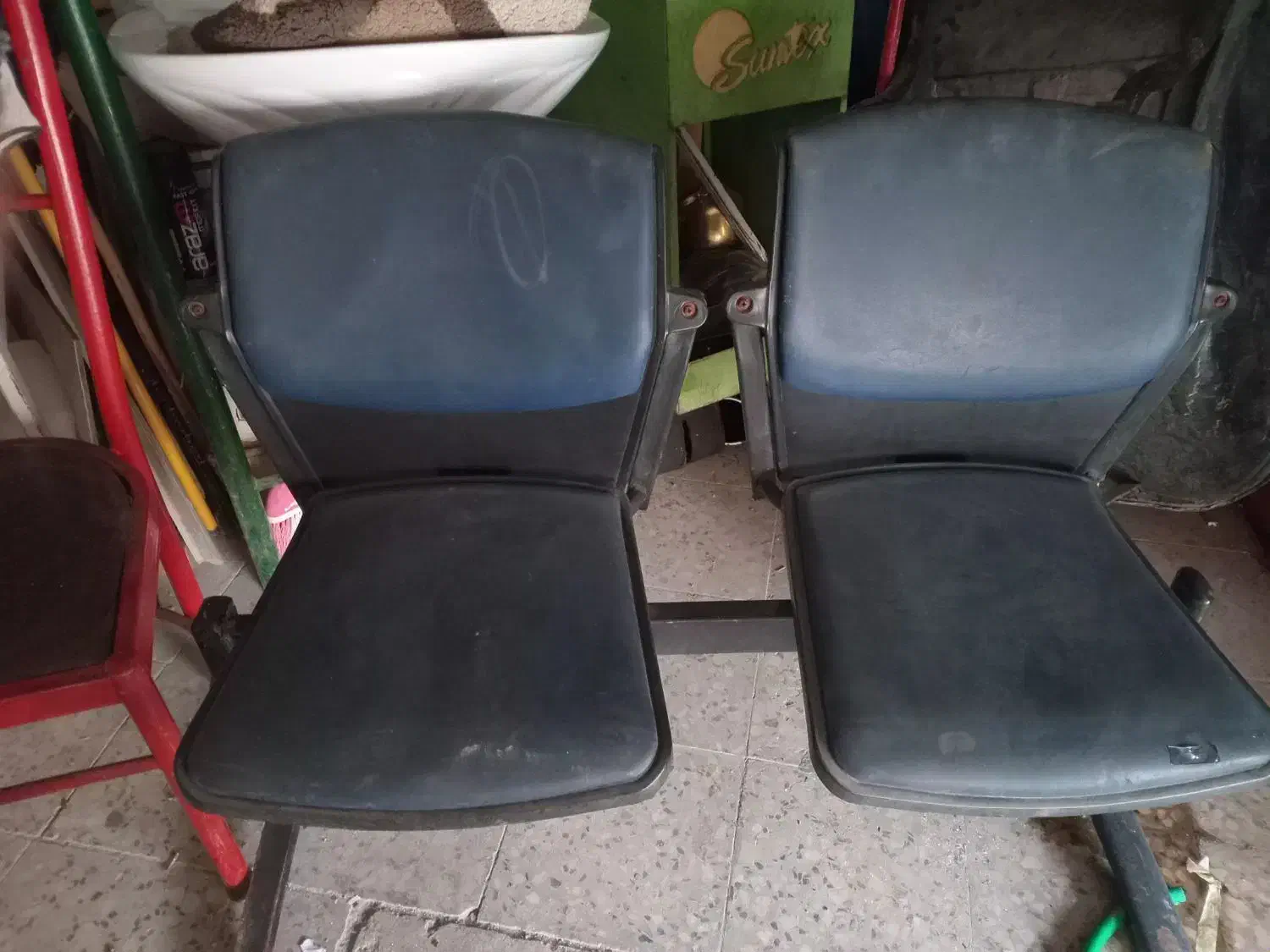 صندلی دو نفره محکم و بادوام|دفتر کار|ارومیه, |دیوار