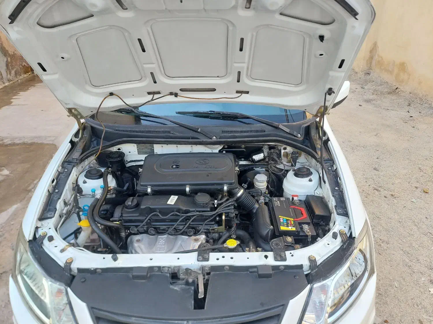 ساینا مدل ۹۸|خودرو سواری و وانت|شیراز, گود عربان|دیوار