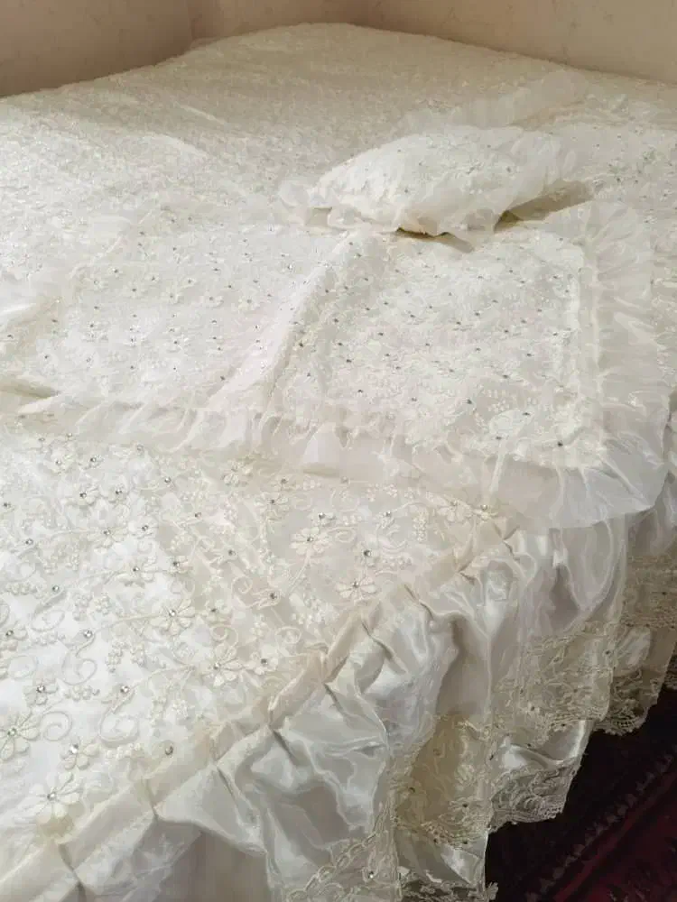 روتختی عروس، استفاده نشده، خارجی (واردات مسافری)|سرویس روتختی|تهران, تهرانسر شمالی|دیوار