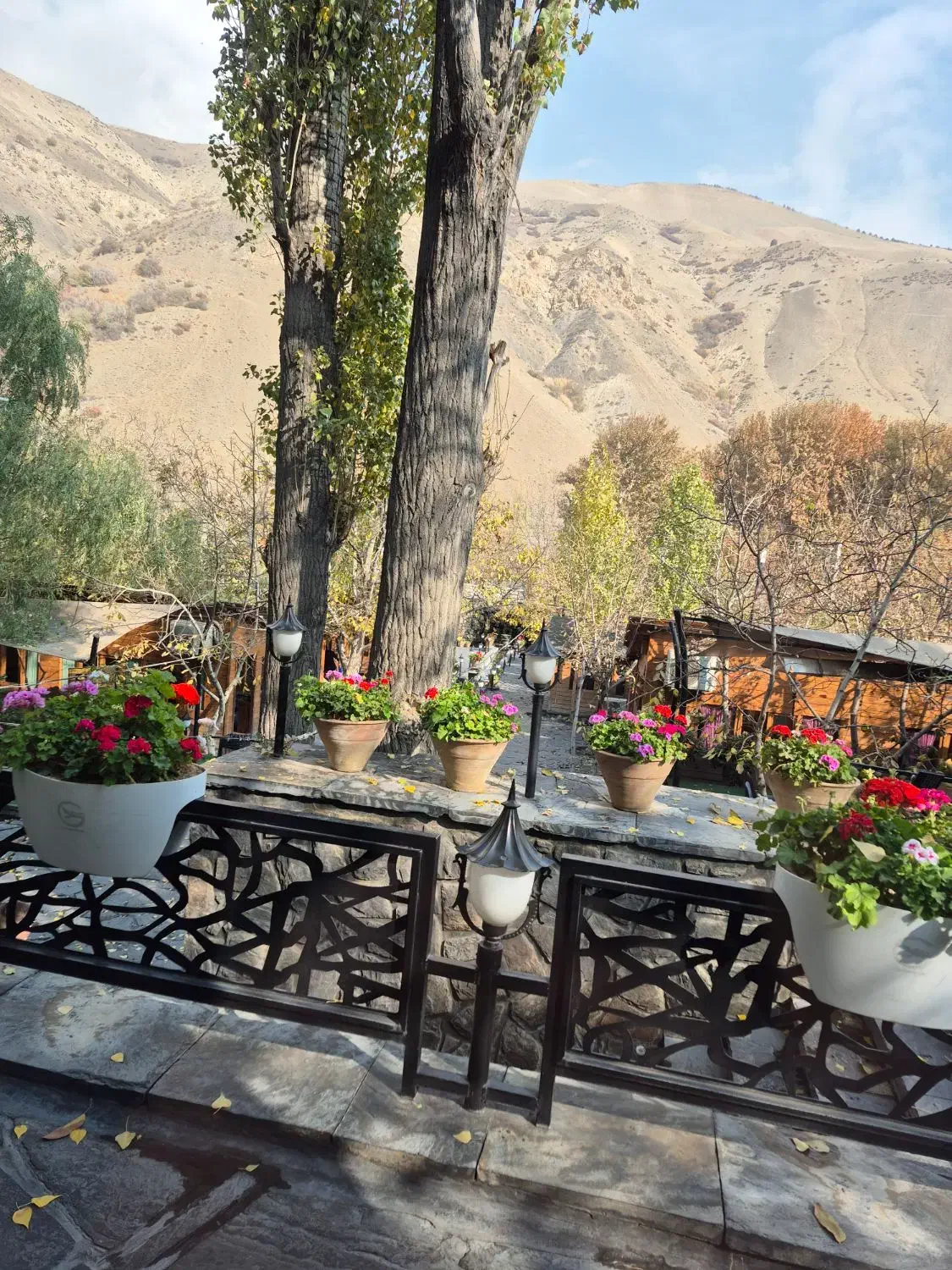 پرسنل رستوران در تمامی سکشن ها|استخدام خدمات فروشگاه و رستوران|لواسان, |دیوار