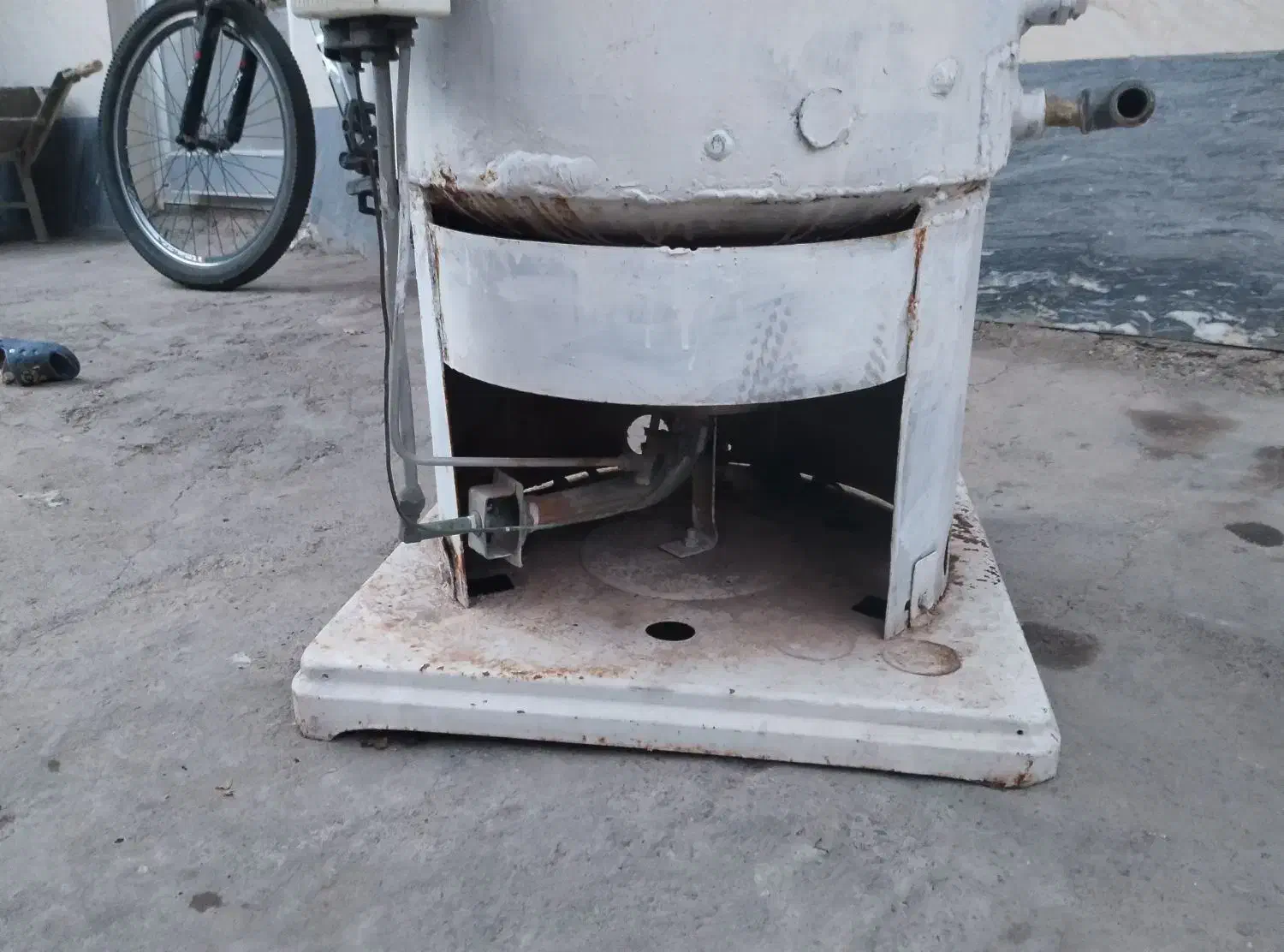 آبگرمکن ایران شرق سالم وتمیز|آبگرمکن، پکیج، شوفاژ|مرند, |دیوار