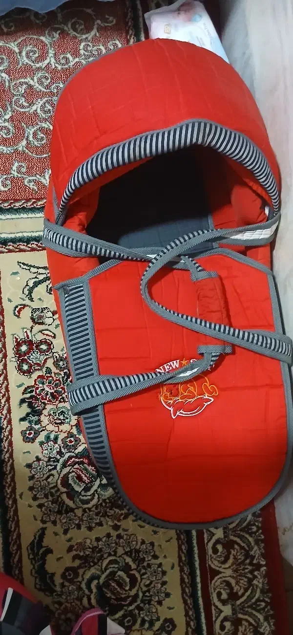 ساک حمل نوزاد|اسباب و اثاث بچه|قم, قلعه کامکار|دیوار