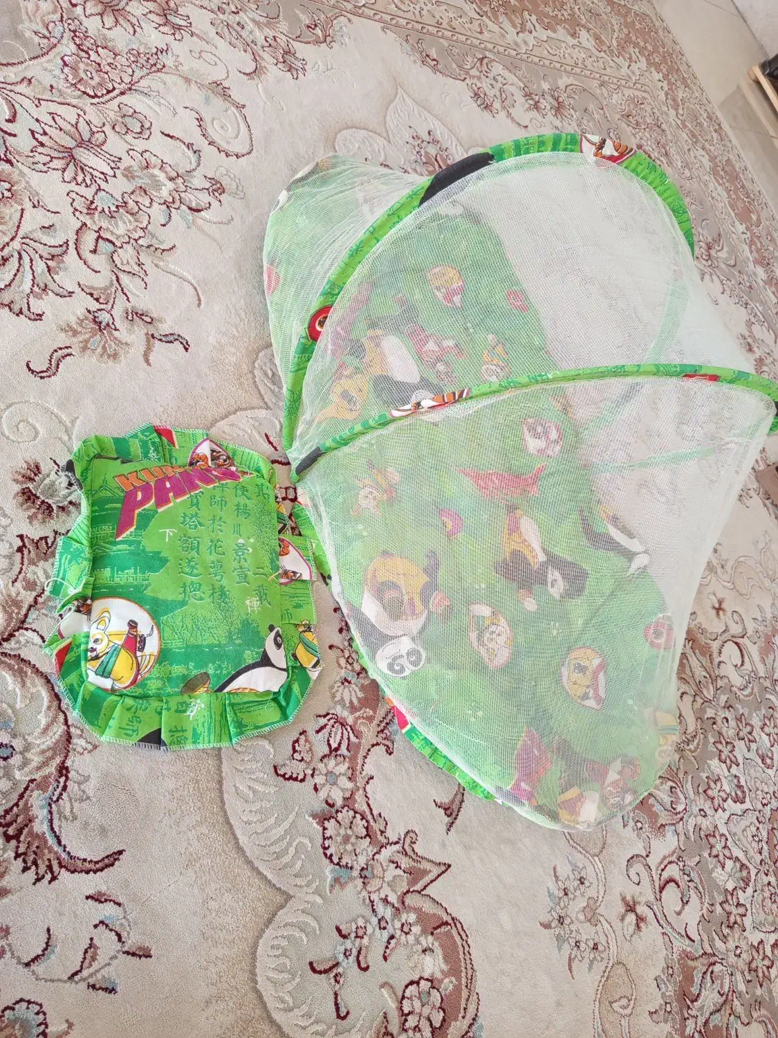 سرویس نوزاد و پشه بند|اسباب و اثاث بچه|صحنه, |دیوار