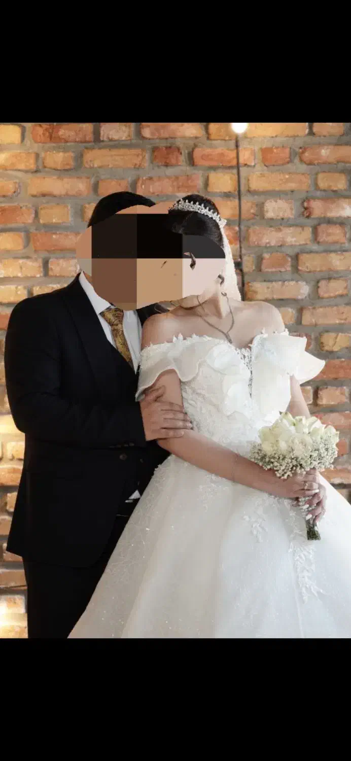 لباس عروس|لباس|پردیس, فاز ۳|دیوار