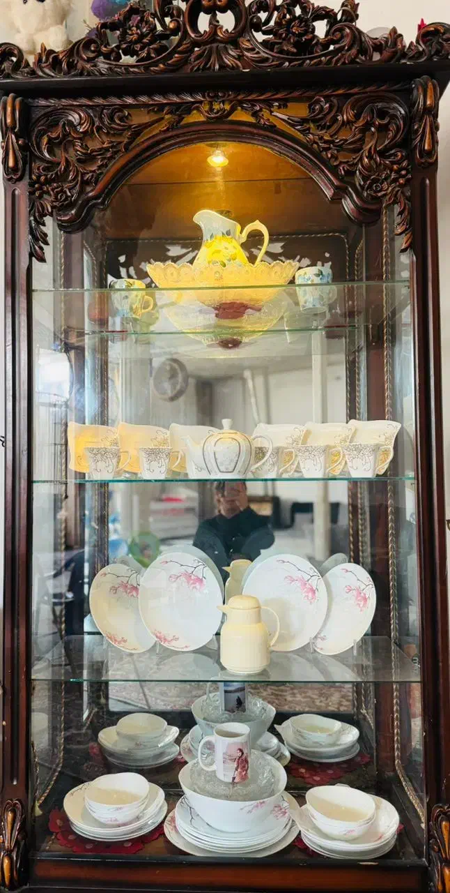 ویترین|بوفه، ویترین، کنسول|اصفهان, شیخ طوسی|دیوار