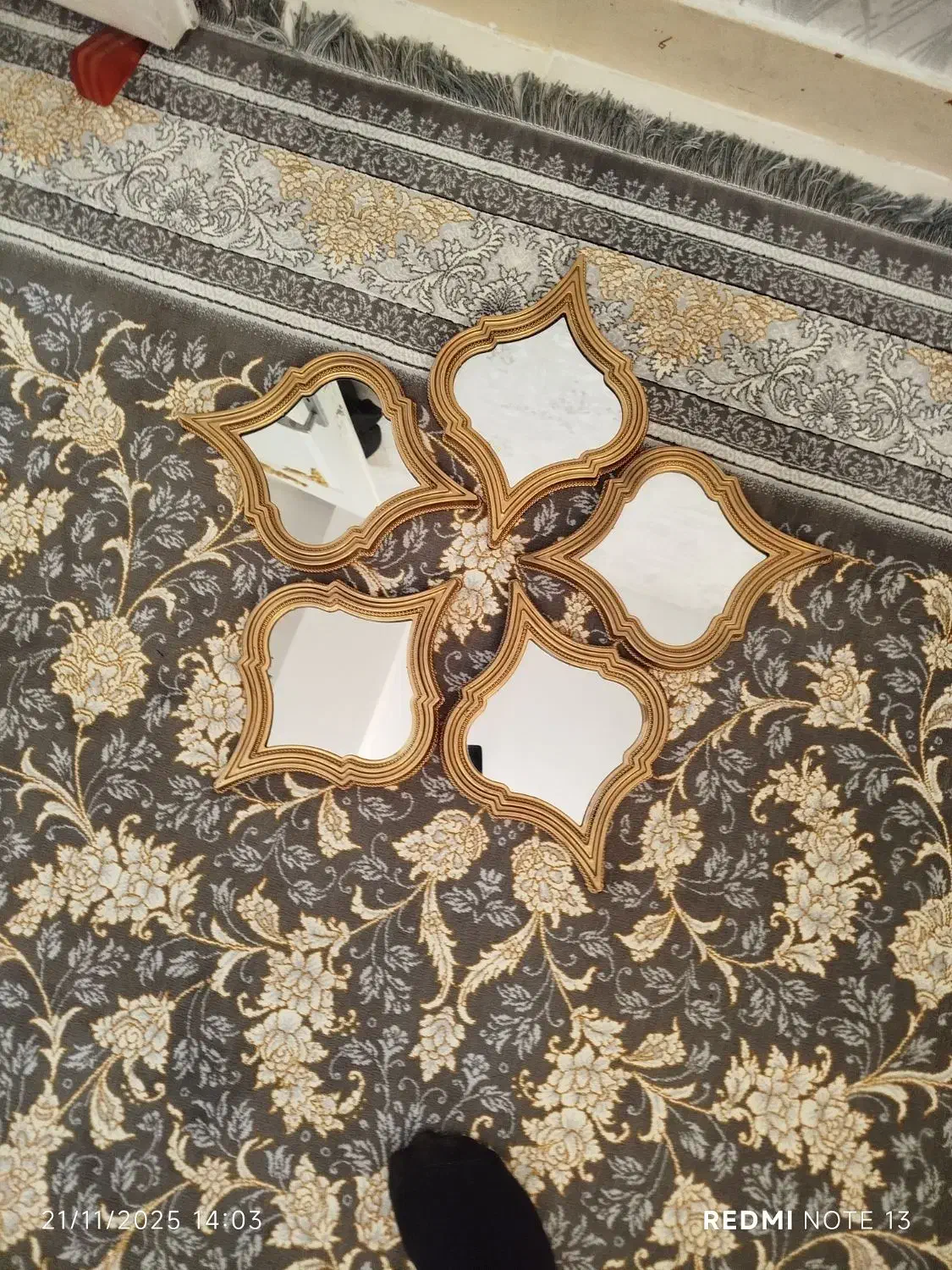 آینه|آینه|شهریار, شهرک وائین|دیوار